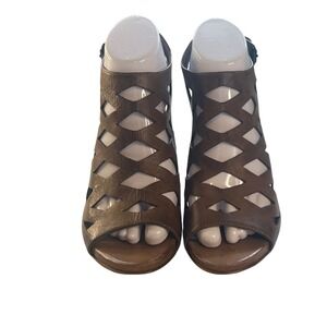 B Makowsky Wedge Sandals Brown Leather Cutout Ankle Strap Heels Size‎ 8M